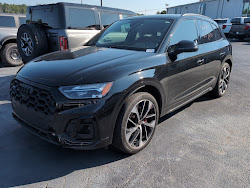 2023 Audi SQ5 Premium Plus
