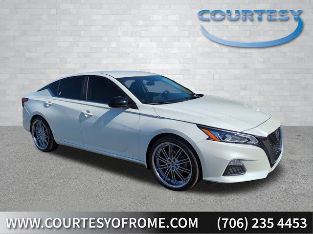 2021 Nissan Altima 2.5 SR