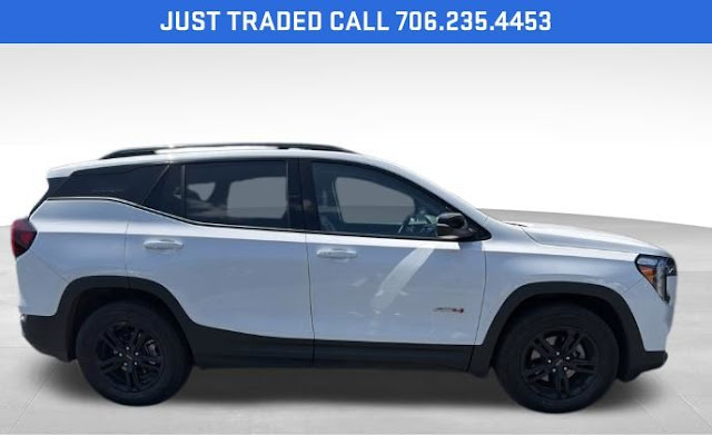 2023 GMC Terrain AT4