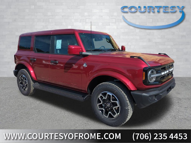 2026 Ford Bronco Outer Banks