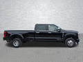 2027 Ford F-350SD Platinum